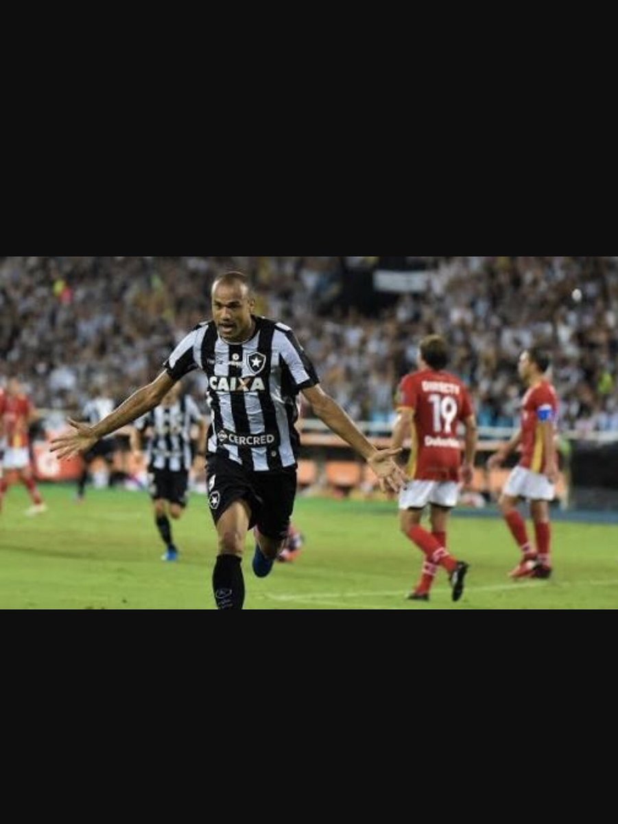 Que Deus te abençoe e te cubra de luz nessa luta! #ForçaRoger