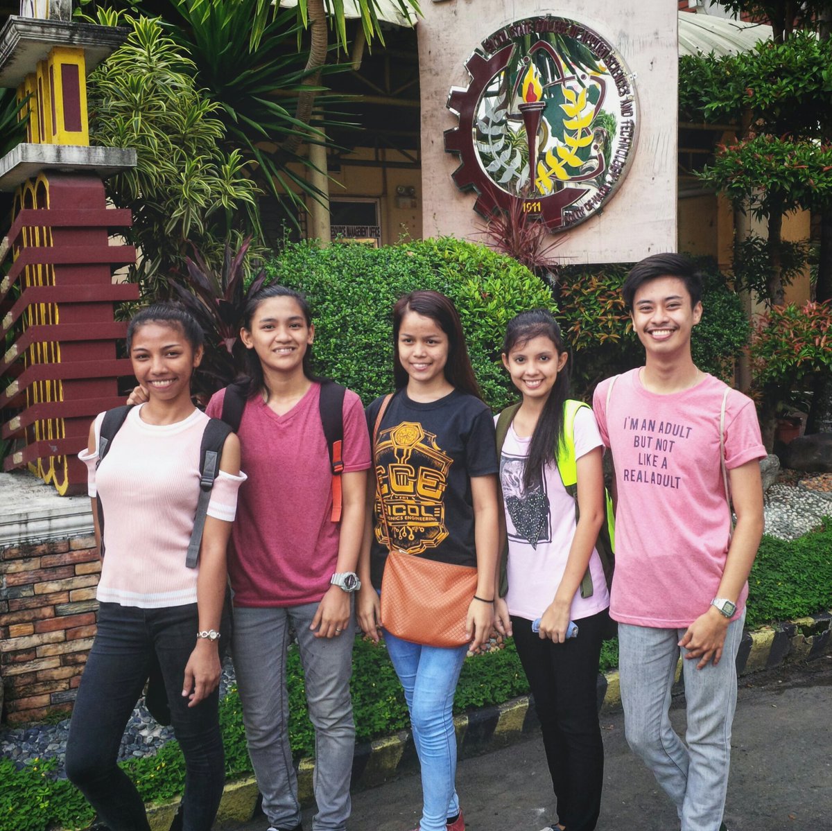 anthonycado's tweet photo. Feels like a tourist in own future alma matter! :D #Practice #PaMajorSubject #BSECE https://t.co/Pv56xhCLVx