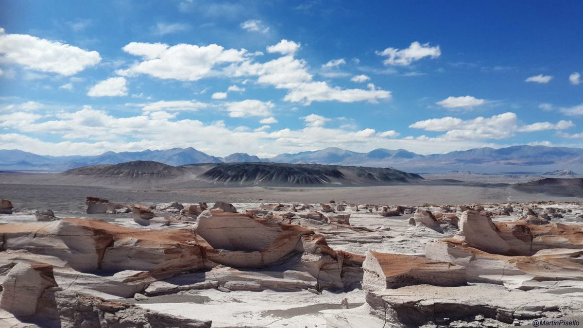 upwhereapp's tweet photo. Campo de Piedra Pómez #CatamarcaHermosaPorNaturaleza Beautiful place in Antofagasta de la https://t.co/LTtgtiq8jt https://t.co/zqVLwTMVuk