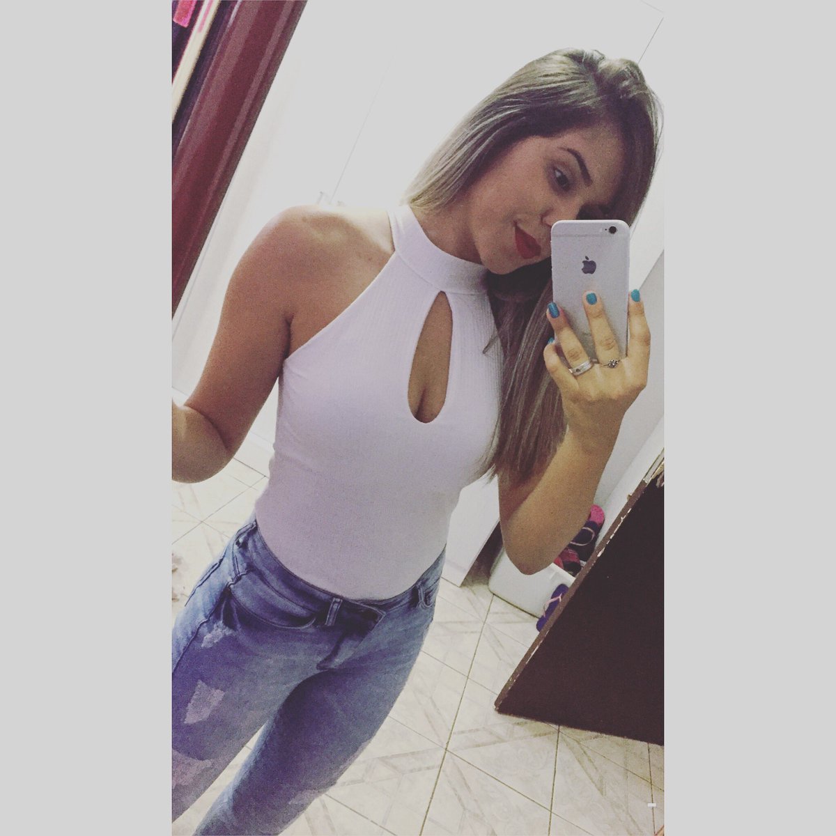 Amandda_Britto's tweet photo. Atura ou surta 🎶💸☺️ https://t.co/qpzWVkif23