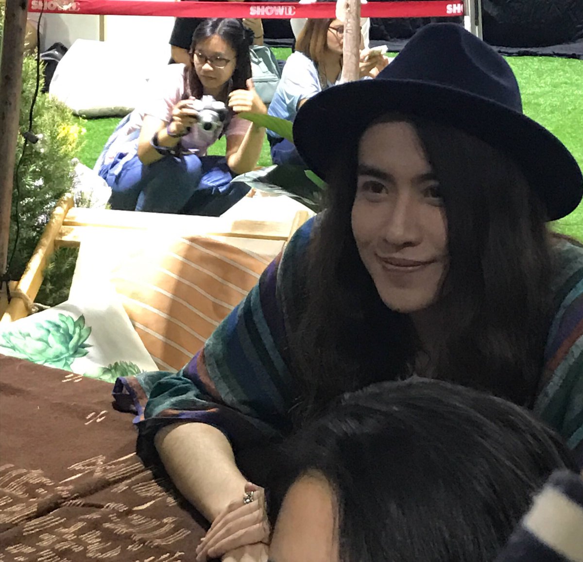 Q_FASOLLA's tweet photo. HBD P’SIN
ขอให้มีความสุขสมหวังทุกเรื่อง
#HOMEPOP ขายดี
(happyทุกทีที่เห็นรูปศิลปินคนนี้)
จะติดตามผลงานไปเรื่อยๆนะคะ
#sinofficial #whoissin https://t.co/wvXAqTNZfu