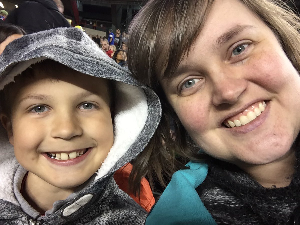 craftyarning's tweet image. #allconnected