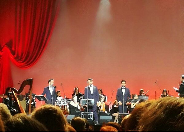 AdoptadaBarone's tweet photo. myriammibeth: #ilvolo the best of night. Valió la pena el viaje desde Concepción para verlos #IlVolo #CarpeDiem #GranMonticello https://t.co/aFDa3Egyt7