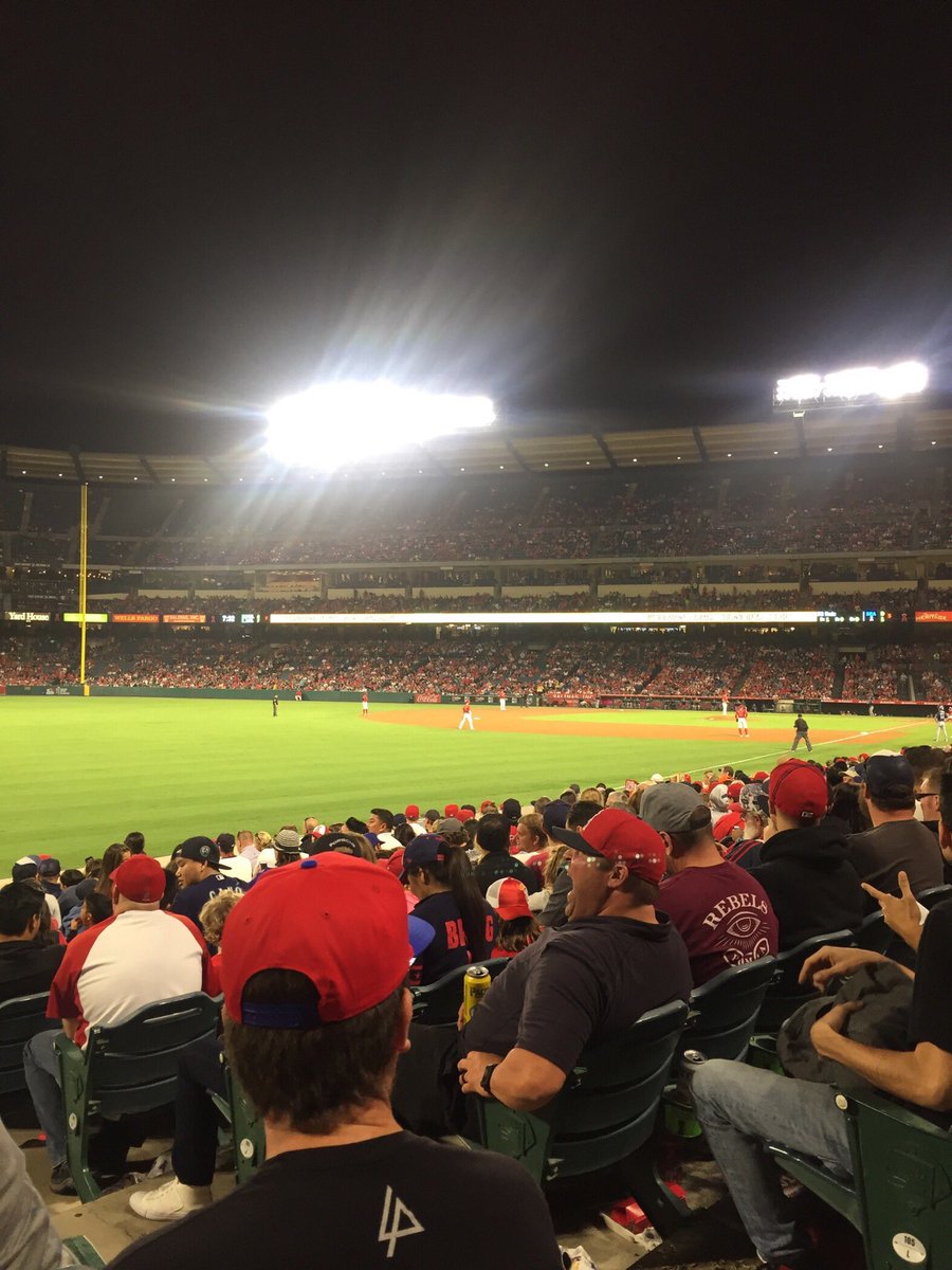 iamlivwilson's tweet photo. First baseball game! Loving the atmosphere! #letsgoangels #AngelsvsMariners #kiwiinlalaland https://t.co/G9UYs5gKKH