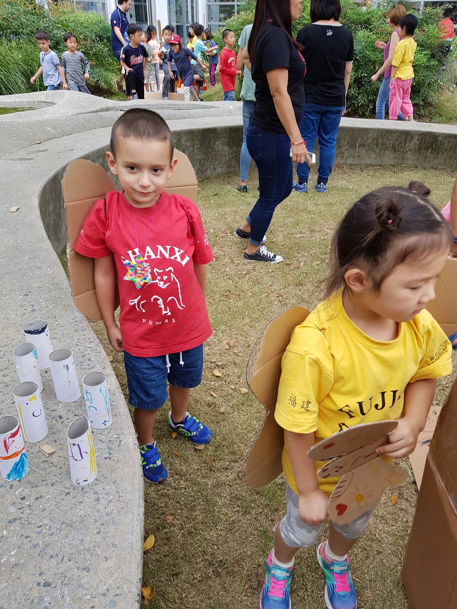 kimbrap's tweet photo. Angel wings always a big hit #cardboardchallenge #espdrocks #prek @CainesArcade https://t.co/6wjcARXURN