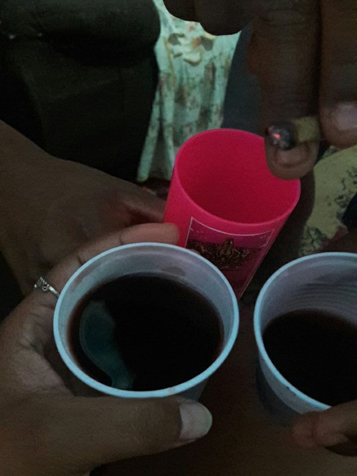 Morenah191's tweet photo. Pelos Acessos só no Vinhozinho 
Gostozinho no Azeite.👌🍷💋 https://t.co/2pw8bt4hzT