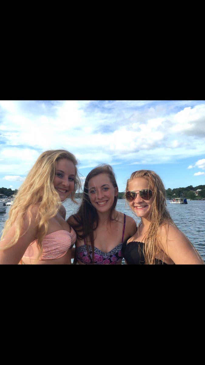kaitlyn_popejoy's tweet photo. screaming hbd to the sweetest girl i've ever met💗💗 love u so much Em hope u had the best day! imysm best friend can't wait to see u🎉 https://t.co/KtfWCzdQrS
