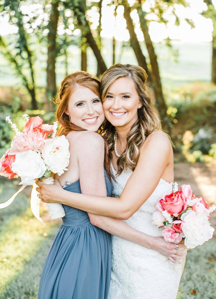 aliciaann_xoxo's tweet image. When you’ve got a friend who’s been through it all with you &amp;amp; has seen your crazy- keep her. #MyGinger #Shots #SometimesStripperPole 🤷🏻‍♀️😂