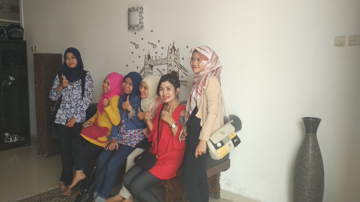 AliyaHomestay's tweet photo. Terimakasih sdh menginap di Aliya Homestay,hati2 di jalan sukses &amp; sehat sll.
#IloveAliyaHomestay 
#hotelmurahjogja
#jogja
#pesonaindonesia https://t.co/1zTdfGQvF3