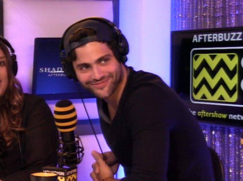mvgicshopp's tweet photo. happy birthday beech, hope you have a good ass birthday ily and thanks for being the best alec lightwood 💙🎉 #HappyBirthdayMattDaddario https://t.co/QtkvydVor2