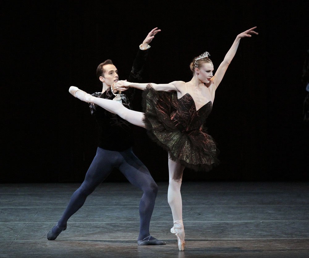 bcbnyc1's tweet photo. Tonight at @nycballet the sublime #SaraMearns in #SwanLake.
@nycbstar2b thrilling, lush, heartbreaking
#ShesOurQueen https://t.co/nUkPGhbzzv