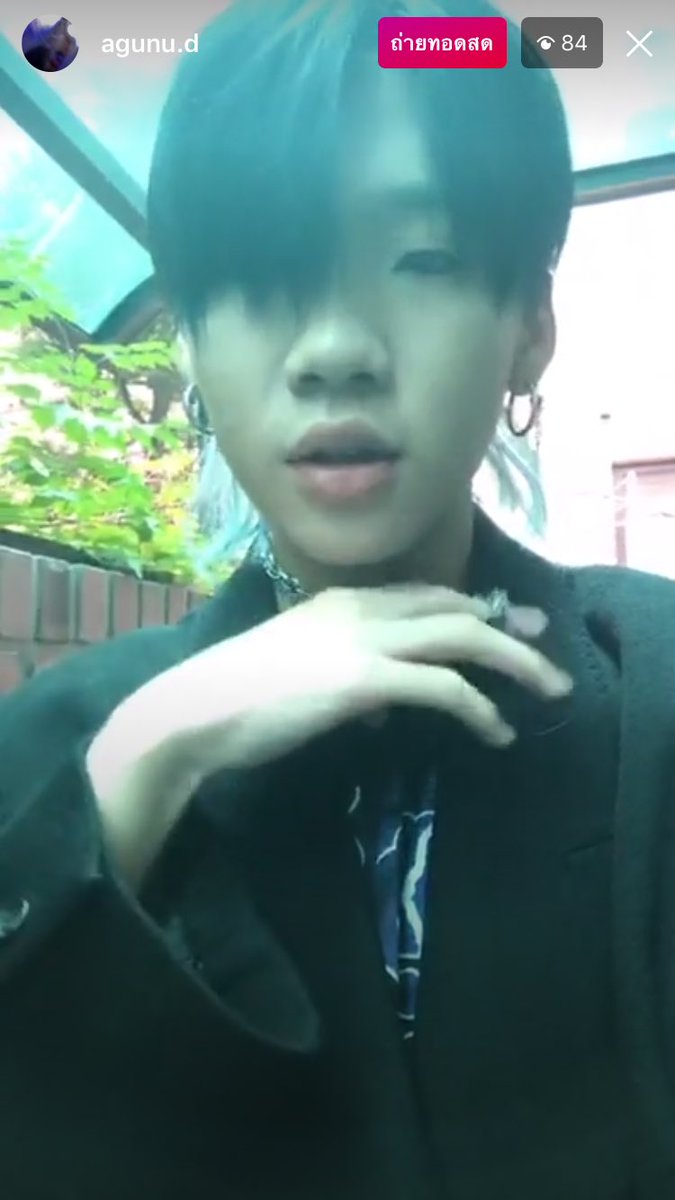 ClubSingChicago's tweet photo. ยัยนู๋หล่อขึ้นอ่ะ น่าวีขึ้นนะ ผอมลงหรือป่าว 💜 #กอนอา https://t.co/ZCG3hOch8t