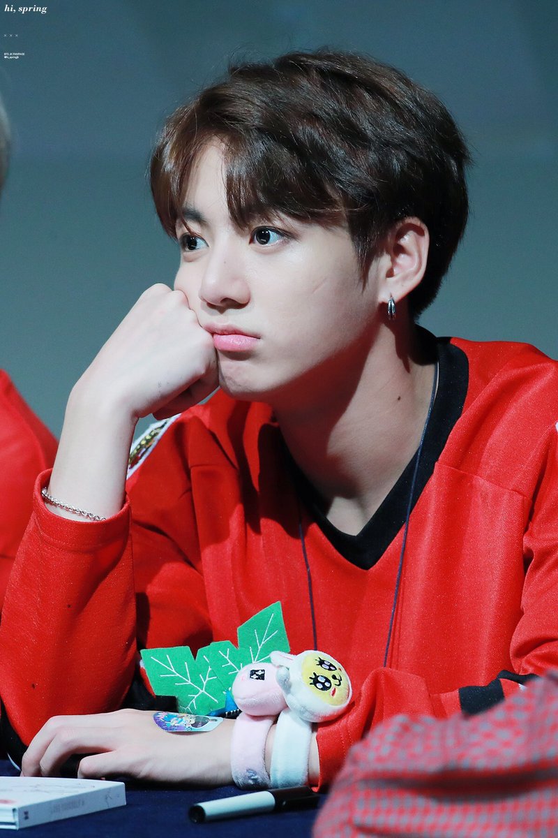 itsnochuspam's tweet photo. Baby ❤️
©owner; on pic

#BTS #BANGTANBOYS #Jungkook #BTSFANSIGN #SUGA #JIMIN #DNA4thWin #BTSJUNGKOOK #JK #JHOPE #RAPMONSTER #JIN #BTSBTS https://t.co/aXpLoLYFa4