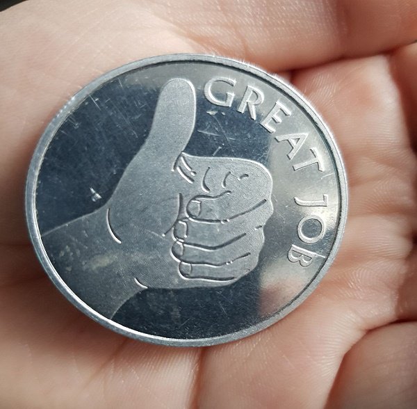 ChatSupport6's tweet image. Predávajte cez chat, využite predvianočné nákupy na maximum na Vašom eshope vo svoj prospech. chatsupport.sk/blog/Aku-takti…