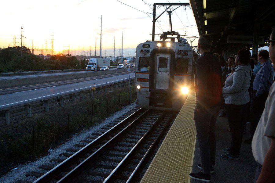 nwi's tweet photo. More than 35,000 Lake County residents commute to Illinois for work: https://t.co/UrU860hDKS #nwindiana https://t.co/GdTrmj9nyW