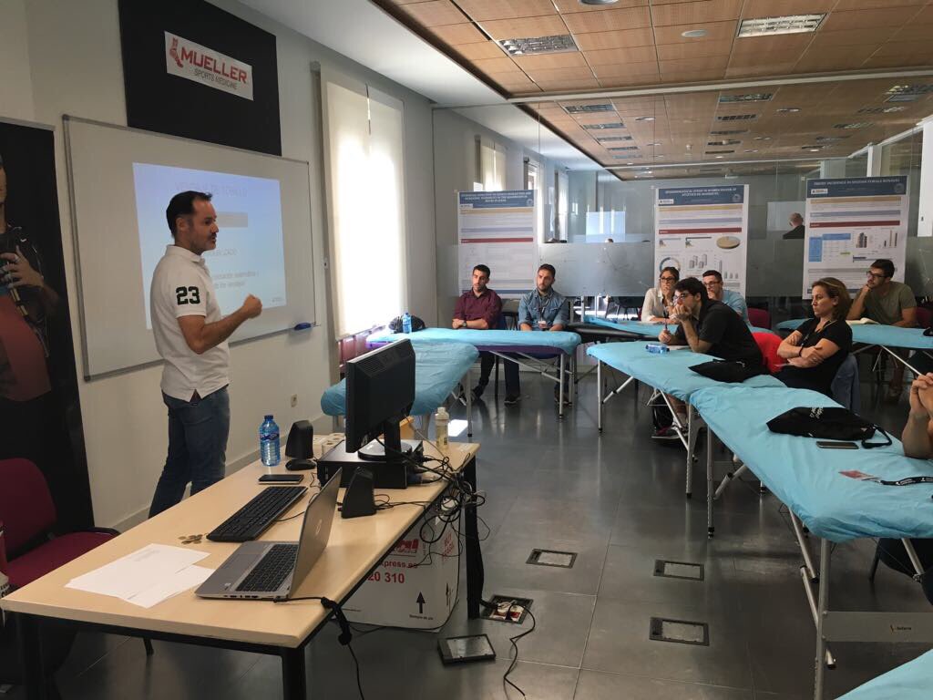 WFATTSpain's tweet photo. Comienzan los workshops del congreso de la @WFATTSpain de la @universidadcjc #wfatt2017 https://t.co/60UEY3CJsX
