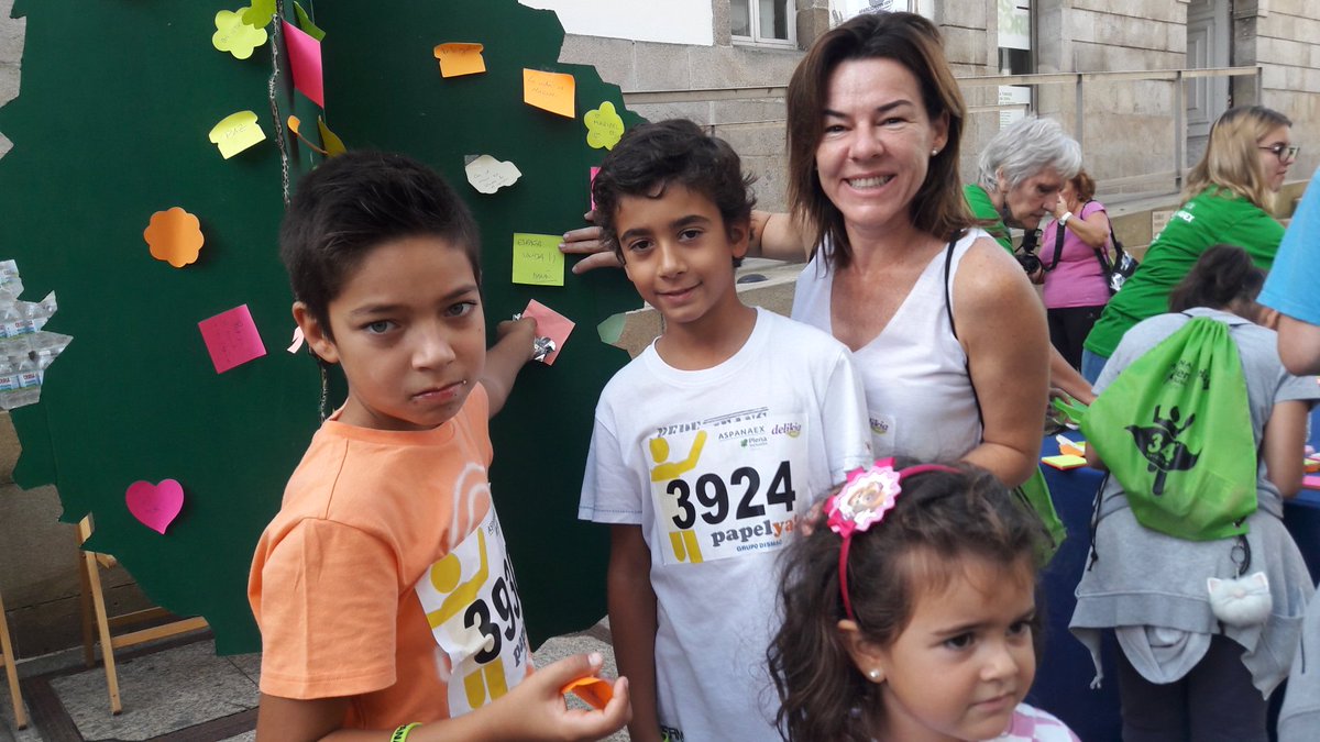 Mariangami's tweet photo. Plena Inclusión Galicia #36MarchaAspanaex #Fademga ♿ https://t.co/36IalGGvoK