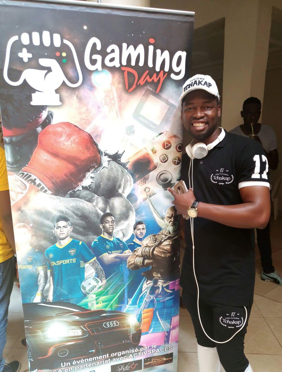 GamingDay237's tweet photo. @MoustikKarisma1 nous a rendu une petite visite hier🎮
#GamingDay #Edition11 https://t.co/Jw6Zo8stvr