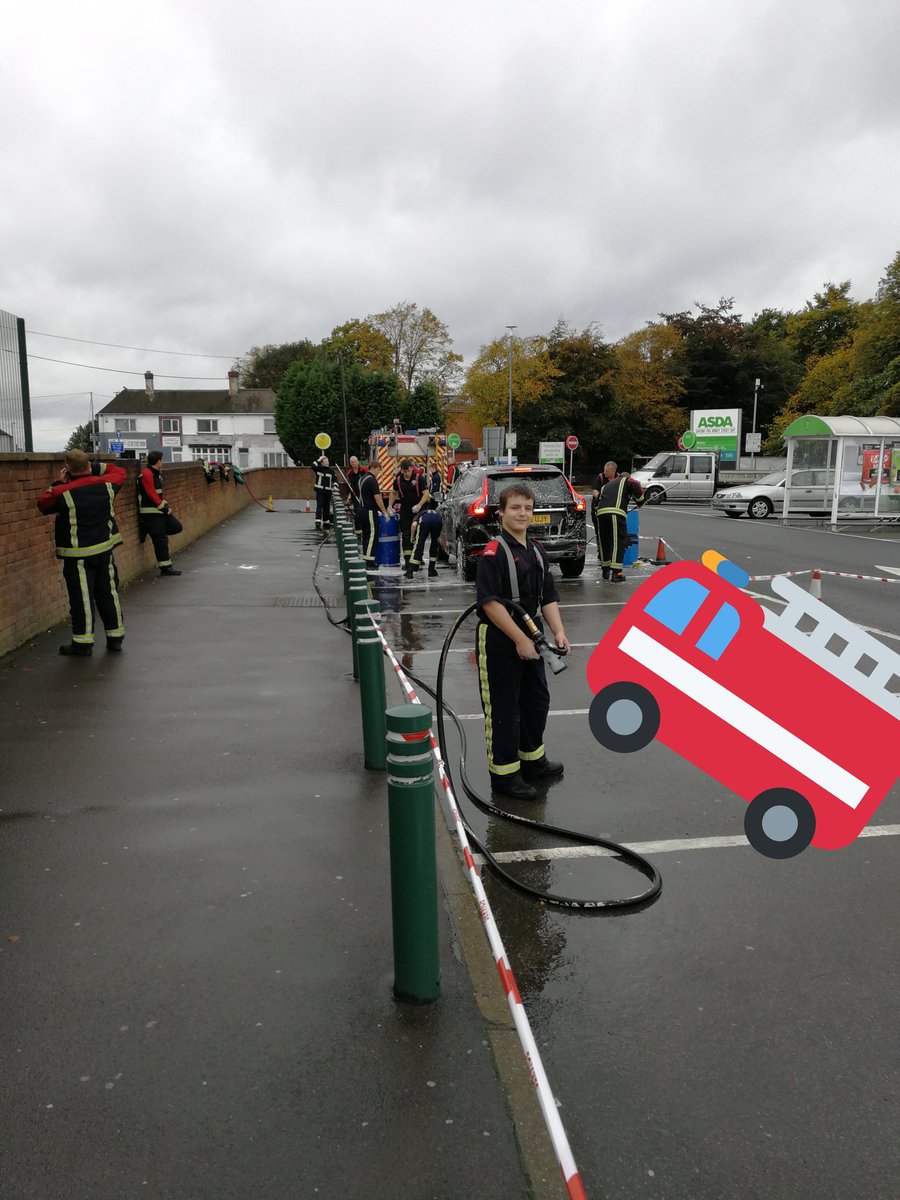 Bloxwich_YFA's tweet photo. It's our Charity Car Wash today. Come see us on Bloxwich Asda Car Park. Raising money for the @firefighters999 all donations welcome. https://t.co/1LRNnIJSaO