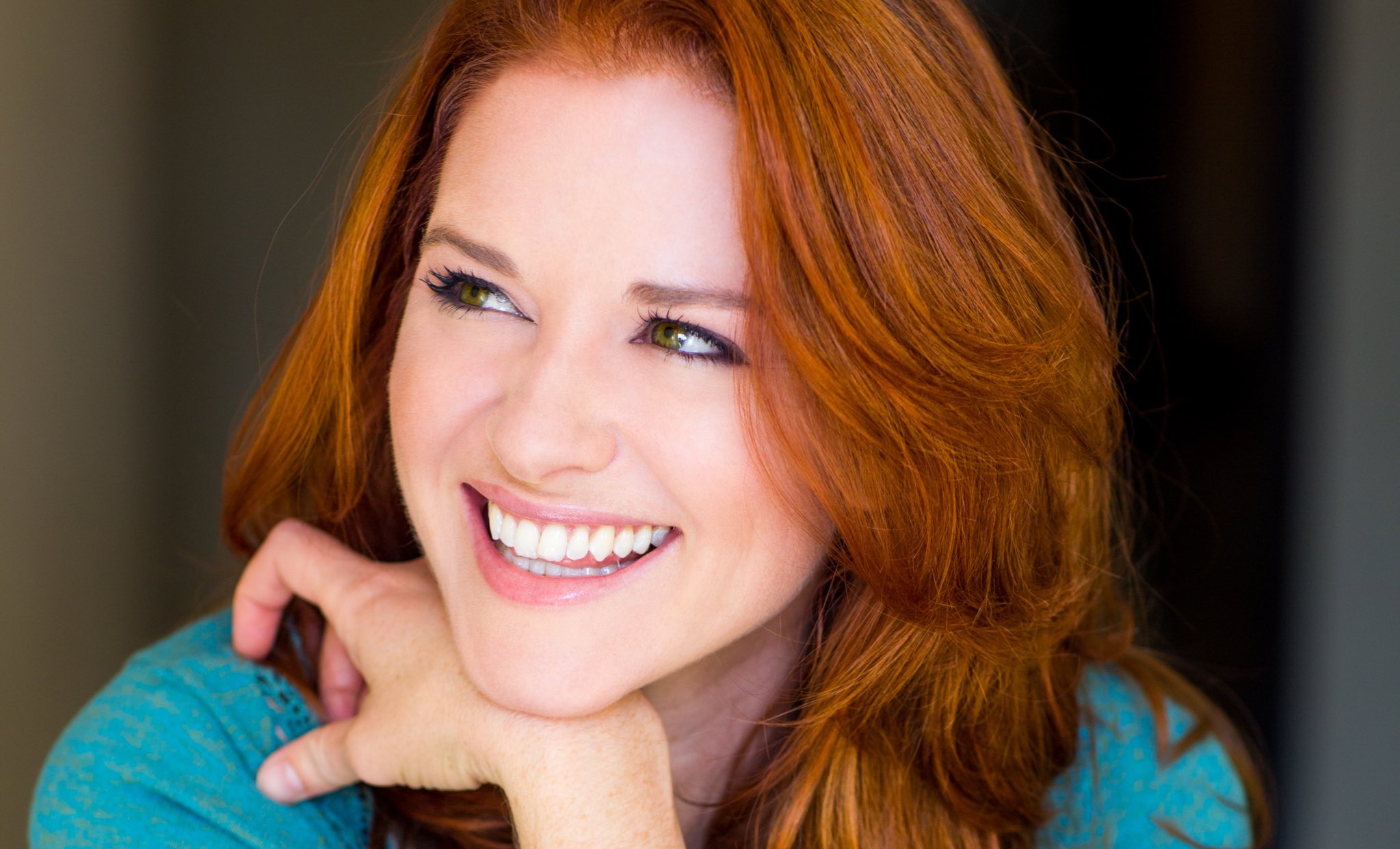 Happy Birthday to Sarah Drew, a Grey s Anatomy queen!!! 