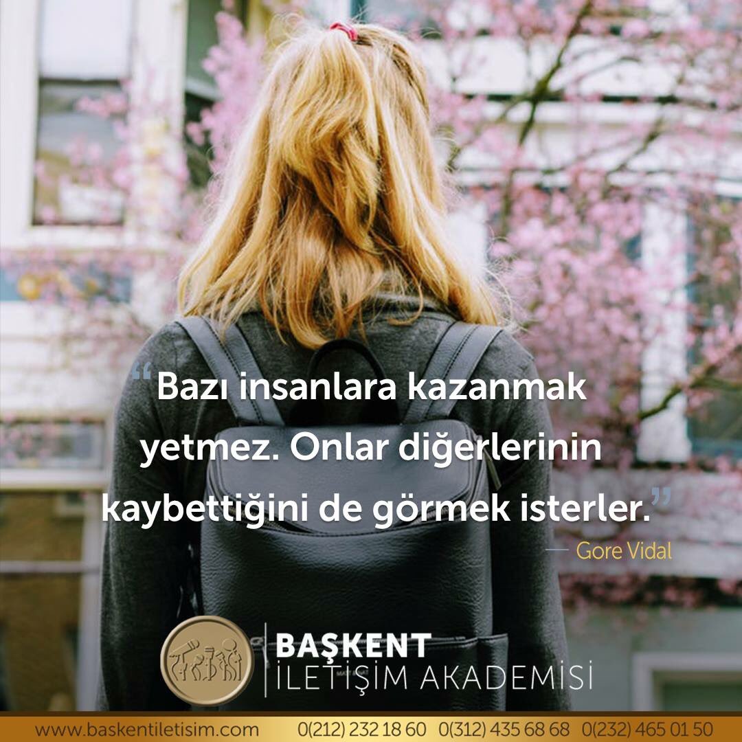 "Bazı insanlaɾa kazanmak yetmez. Onlaɾ diğeɾleɾinin kaybettiğini de göɾmek isteɾleɾ."
―Gore Vidal