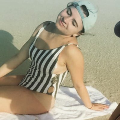 hrmatheny_12's tweet photo. #NewProfilePic #beachbabe #nycgirl #nyclife #nycdancer #citylife  #SouthernGirlCityLights https://t.co/eGOvuCpG3x