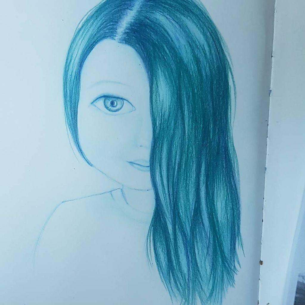 creativehardt's tweet photo. That hair! #mermaid hair inspiration. .
#creativehardt #sketching #artjournaling #mermaidhair https://t.co/wY12e1WcFY https://t.co/SBD1kQ7KWV