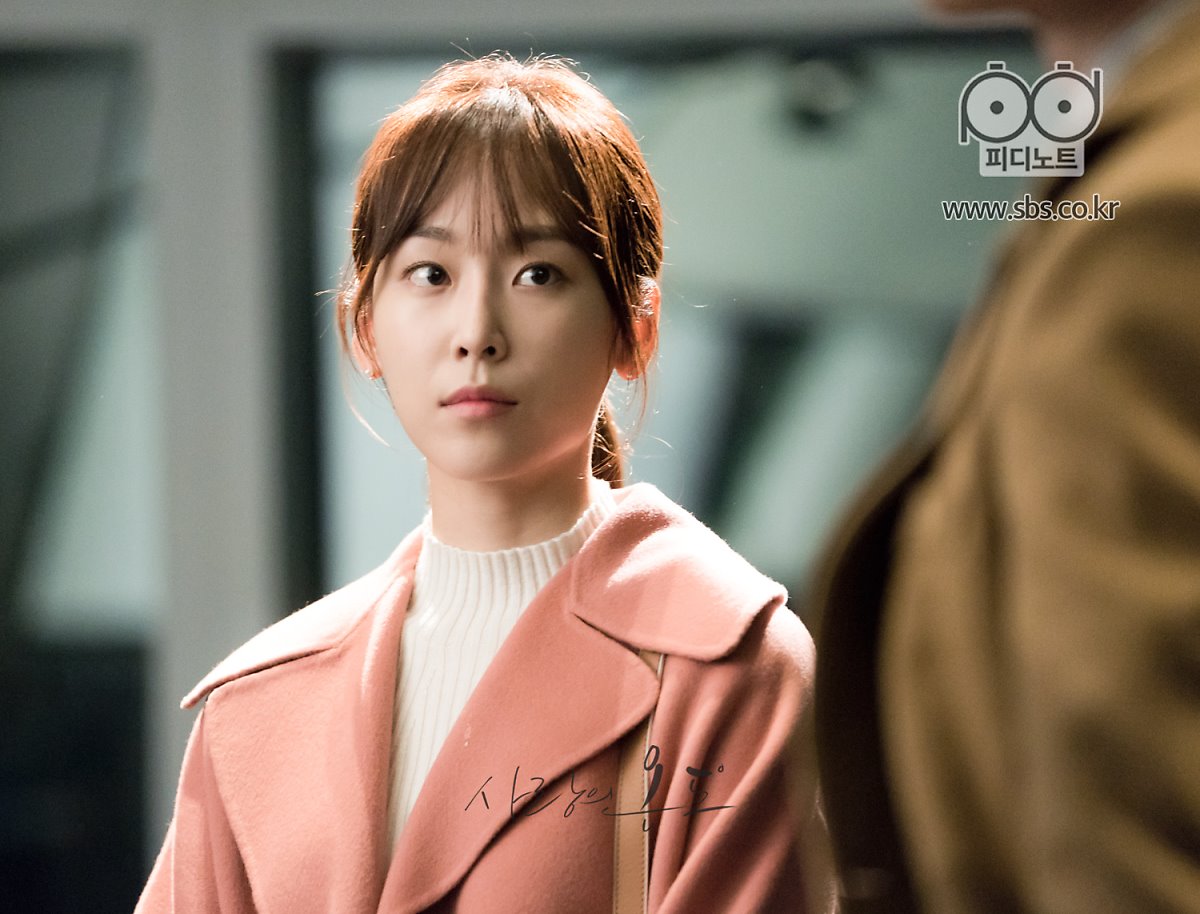 DLCKielXUAE7Vl_.jpg:large