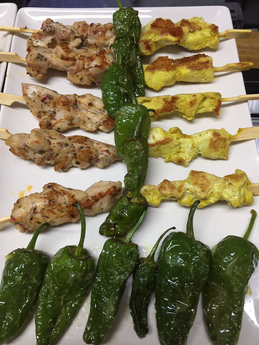 BarFrontoMarti's tweet photo. Bar Frontó.......... bon profit!!! https://t.co/Cz09NNStwY