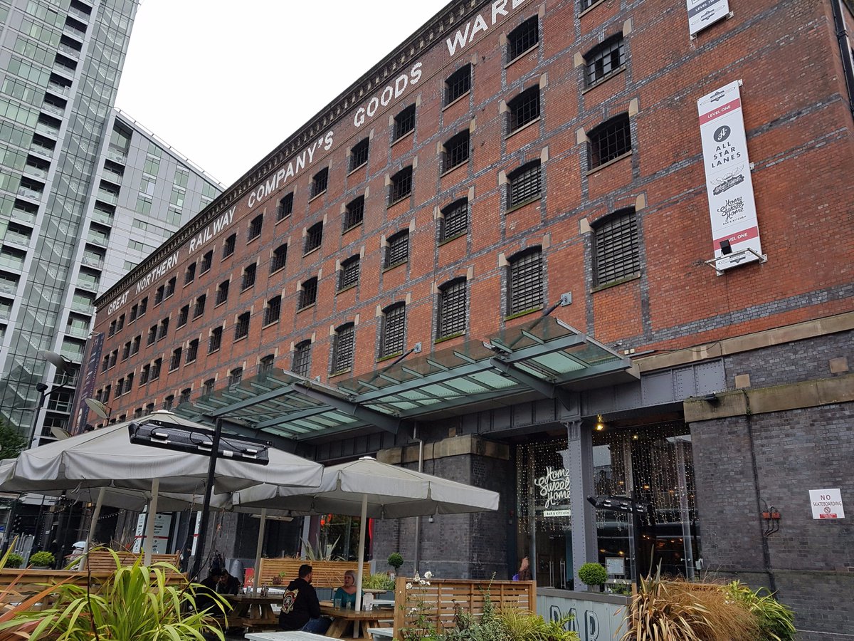 Lisa Pollitt tweet media