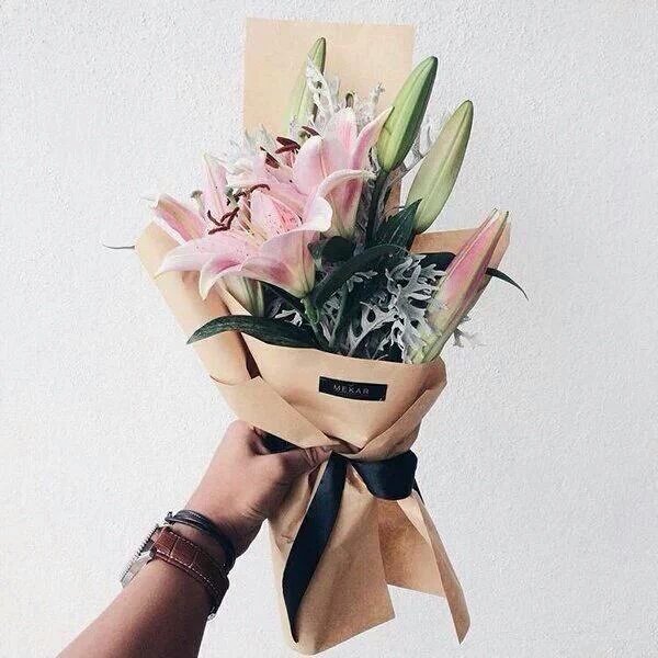 {Speeds on through to leave these in <a href="/SingsWhenDrunk/">Caitlin Snow</a> 's mentions}