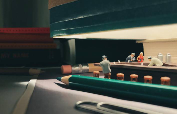 JoyceSmith3789's tweet photo. Cute Miniature Scenes Made with Office Supplies https://t.co/QVpSWcZtmB #Design #DerrickLin https://t.co/njFwFk8kqA