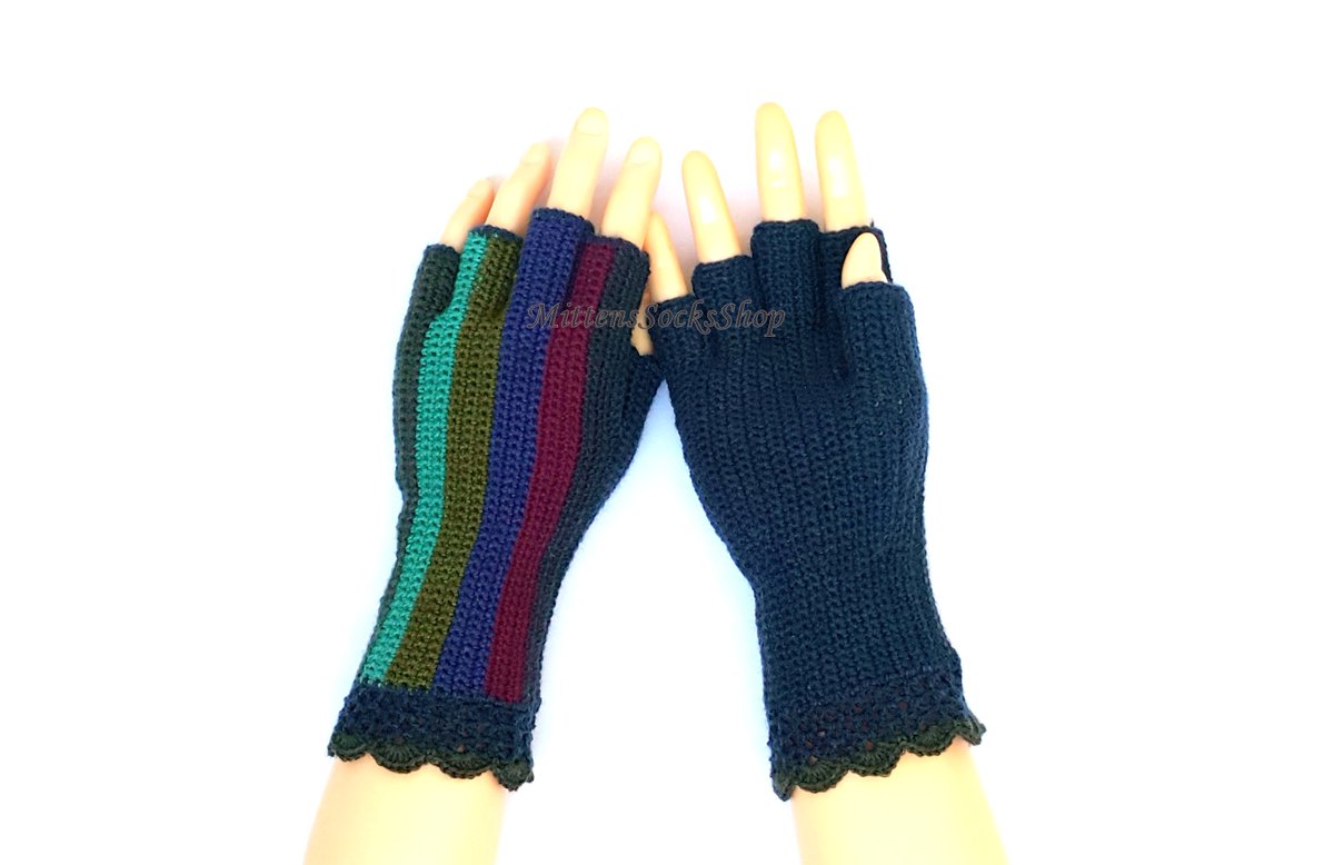 mittenssocks's tweet photo. https://t.co/8bF2B5dSTi #mittenssocksshop #etsyshop #Fingerlessgloves #handwarmers #armwarmers #crochet #wristwarmers #handmade #halffinger https://t.co/8C9Wa7KI2o