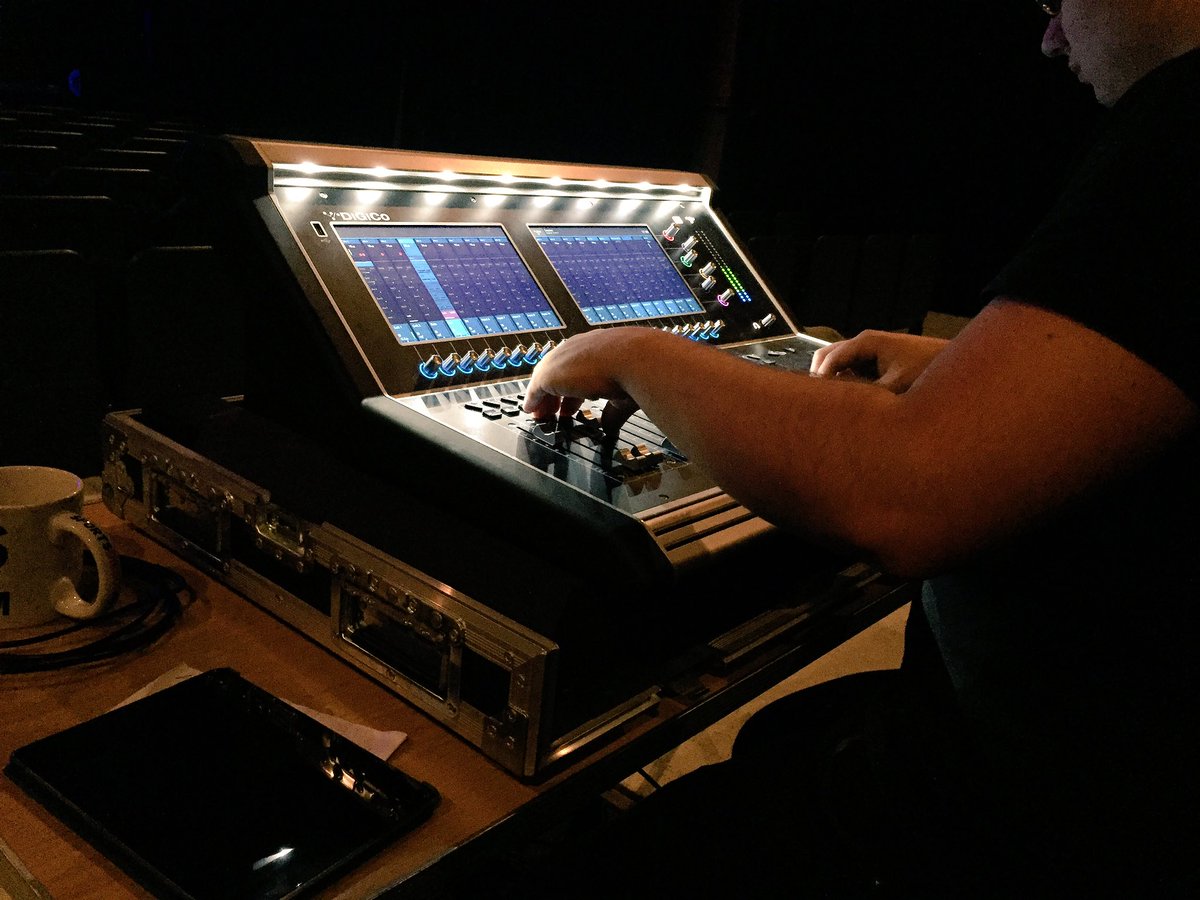 Production_Jam tweet picture