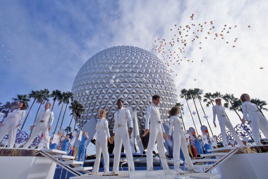 ResortLoopTrav's tweet image. Happy Birthday EPCOT!