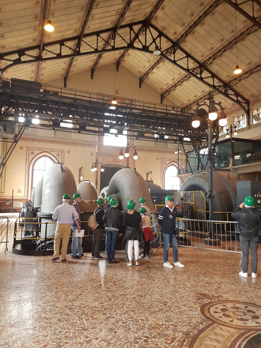 VilleAperteMB's tweet photo. Oggi ultimo giorno di #VilleAperte17
45 siti aperti in @ProvinciaMB con laboratori, eventi, visite guidate #Brianza 
https://t.co/lqe5INo5QE https://t.co/xlAp1dRHmS