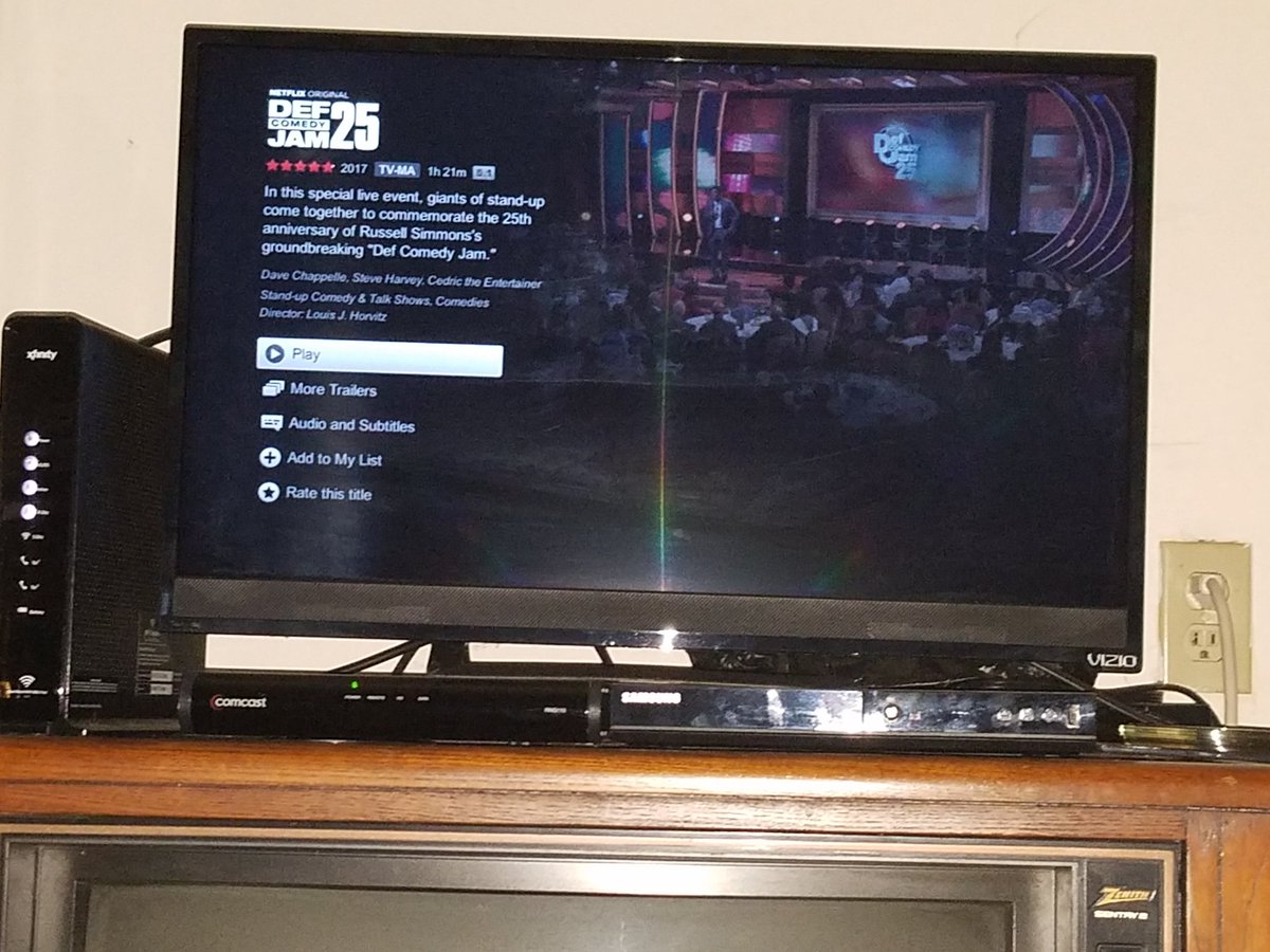 Matthew_26's tweet photo. #Salute to @UncleRUSH. Great Show. #DefComedyJam25 #NetflixDefJam https://t.co/Qvnqlbu0Ax