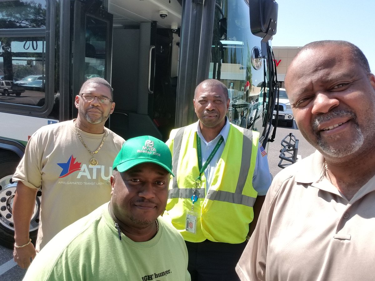 ATULocal713's tweet photo. Local 713 supporting "Stuff The Bus" this past Thu with some of our co-workers from MATA. https://t.co/4W0hWpVVlt
