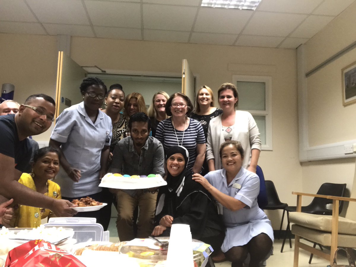 hedylagmay's tweet photo. Simple get together for dahlia staff leaving do, lolas retirement https://t.co/ykuf8hOvGp