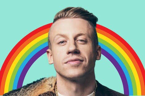 ShariCarr39's tweet photo. Macklemore you brought me to tears! 🏳️‍🌈❤️💗💛💚💙💜 #Equalityforall #loveislove #marriageequality #Macklemore #NRL #equality https://t.co/vN18WN9SS9