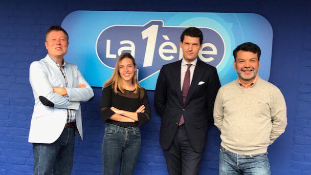 Olivebleue's tweet photo. L'Europe 2.0 d'Emmanuel Macron décortiquée par @willermain @AliceDebatis @CaldiSan dans https://t.co/kPjz5wuJBV https://t.co/3TJPEm10pA