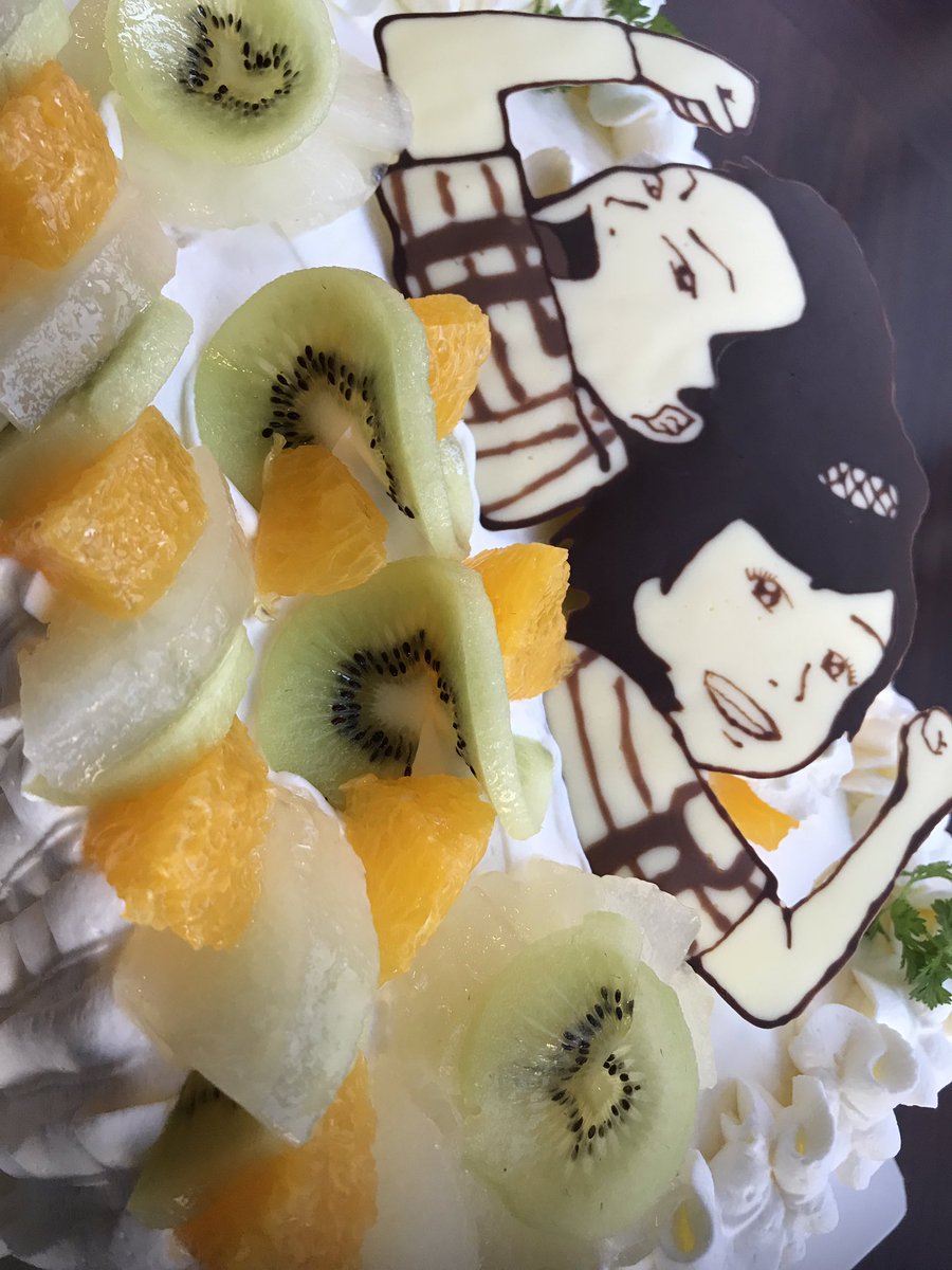 あっくん On Twitter 昨日の似顔絵ケーキです ๑ ๑ ダイニングバー 福岡大名 福岡グルメ サプライズ 似顔絵ケーキ バルスタイルアラカルト 洋食 誕生日 結婚祝い 結婚式