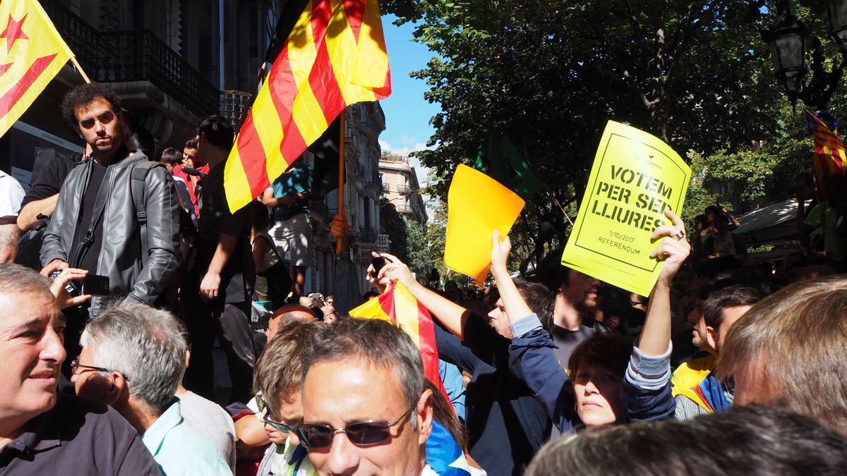 Il referendum in Catalogna visto da un italiano che vive a Barcellona vice.com/it/article/vb7… —<a href="/viceitaly/">VICE Italia</a>