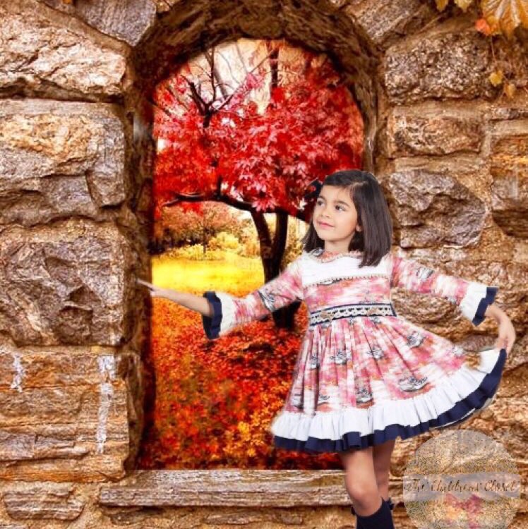 tccclothing's tweet photo. 🍂 Autumn is upon us 🍂 — It's the countdown to Christmas!! 
🎁🎉❄️☃️🌨🎄🍂🎅🏻
It's cold... https://t.co/63U0zNARvt https://t.co/zaQTc9yhj5