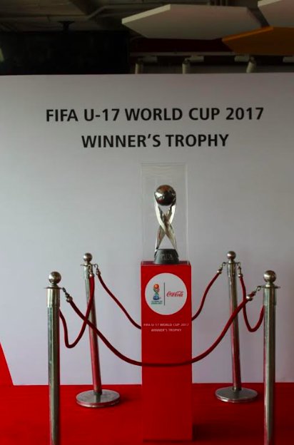 Goan_Senorita's tweet photo. I am a bigger fan of football now. #FIFATrophyExperience #FIFAU17WC #FootballWithCocaCola @CocaCola_Ind https://t.co/0j12bLvYOb