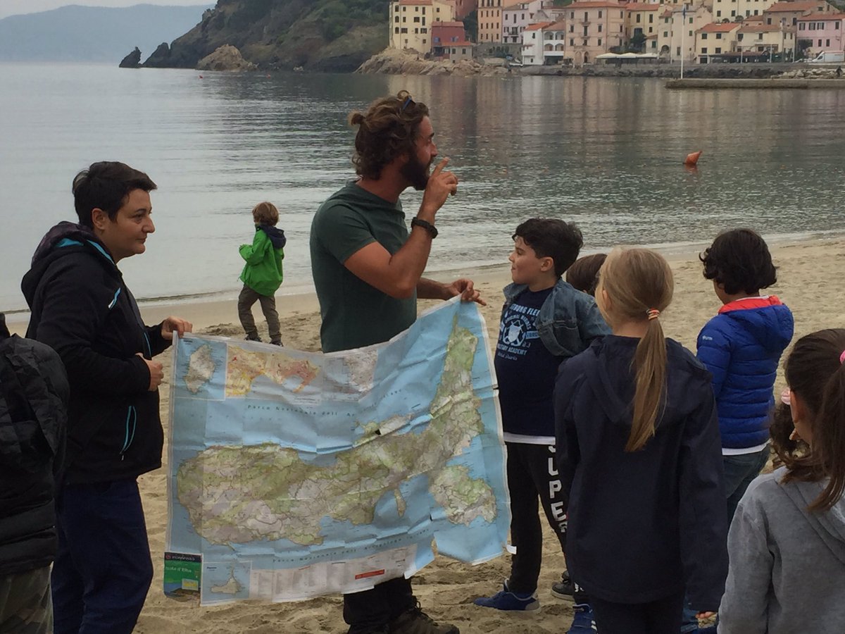 Viaggixbambini's tweet photo. Prima di arrivare a Marciana Marina, vediamo i delfini!! Del resto, siamo nel santuario dei cetacei!@VisitElbaIT
#elbaactive17 #family #travel #familygoelba #blogtour
#travel
@VisitElbaIT
@Blogmamma @Instamamme @MammaPoppins @FattoreMamma @Viaggixbambini @bambiniCLV https://t.co/Eyq0531pDb