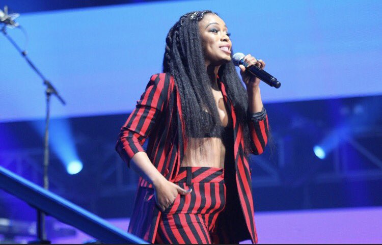 dbnexperience's tweet photo. May we have a moment of silence for @NomzamoMbatha 's  body ! 🔥💪🏽
#Essencefestdbn https://t.co/P7l2O8ksql