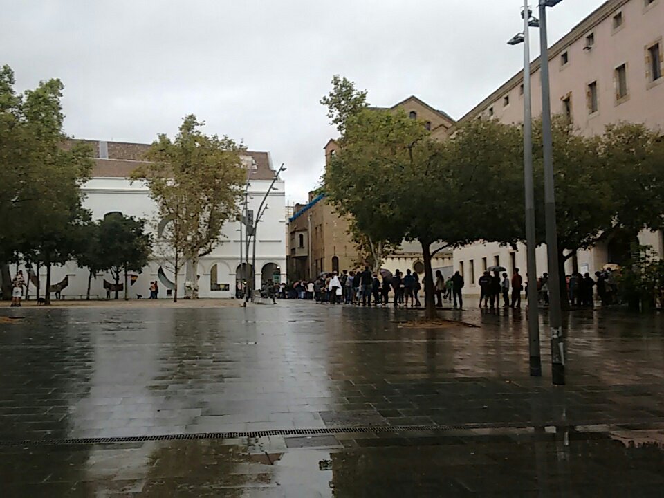 superfarso's tweet image. #votarem #CatalanReferendum #Guanyarem