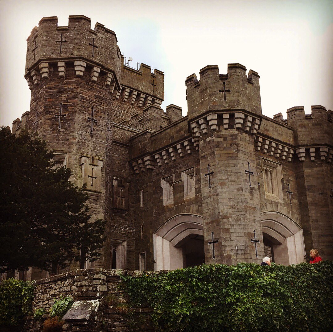 rebeccajdawes's tweet photo. #windermere #September break. #delayedpost #phonecleanup https://t.co/Y2K3J1EDRk