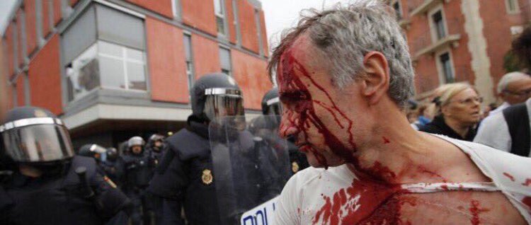 DeclanKearneySF's tweet image. #CatalanReferendum
Violent repression of democracy by the Spanish state is democracy denied.
#FrancosLegacy